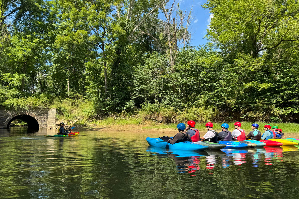 Beginner Whitewater Kayaking Lesson on the Potomac River Near Washington, DC Beginner Whitewater Kayaking Lesson Potomac