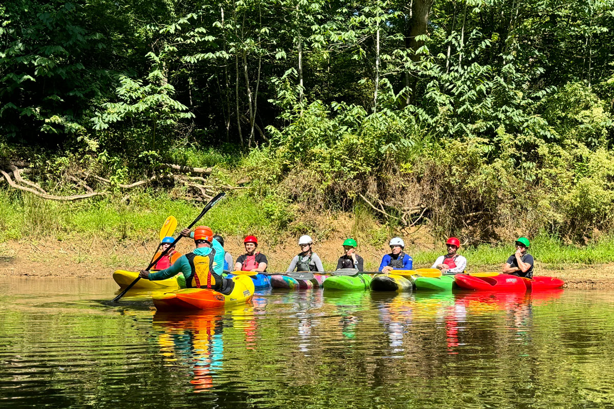Beginner Whitewater Kayaking Lesson on the Potomac River Near Washington, DC Beginner Whitewater Kayaking Lesson Potomac